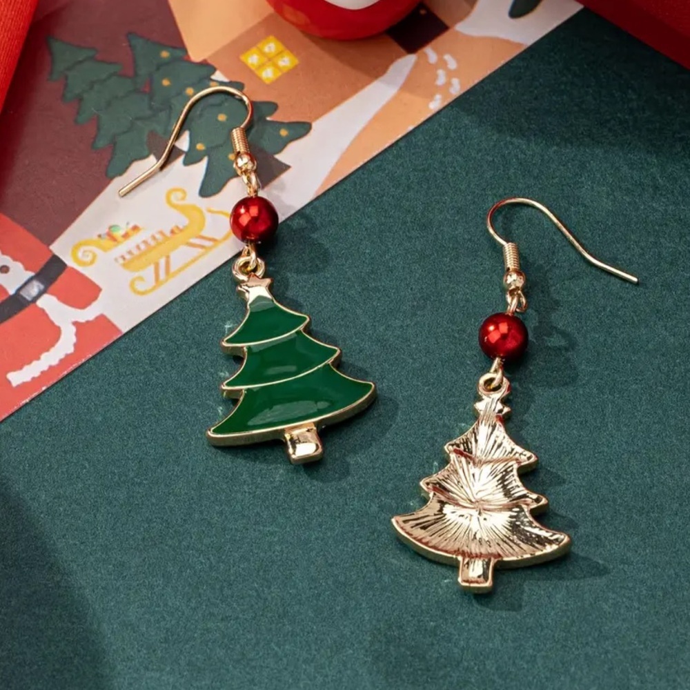 Christmas Tree Earrings with Red Beads Christmas Earrings Christmas gift 🎄 - Picture 5 of 5